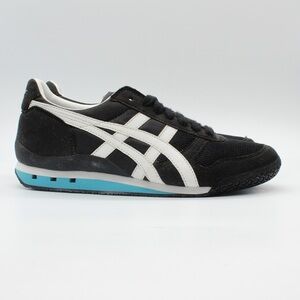 Women’s size 7 Onitsuka Tiger Ultimate 81 black blue